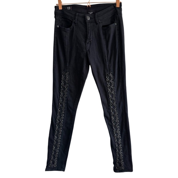 True Religion Jennie Curvy Skinny Jeans Black Diamond Size 29 - Picture 3 of 16